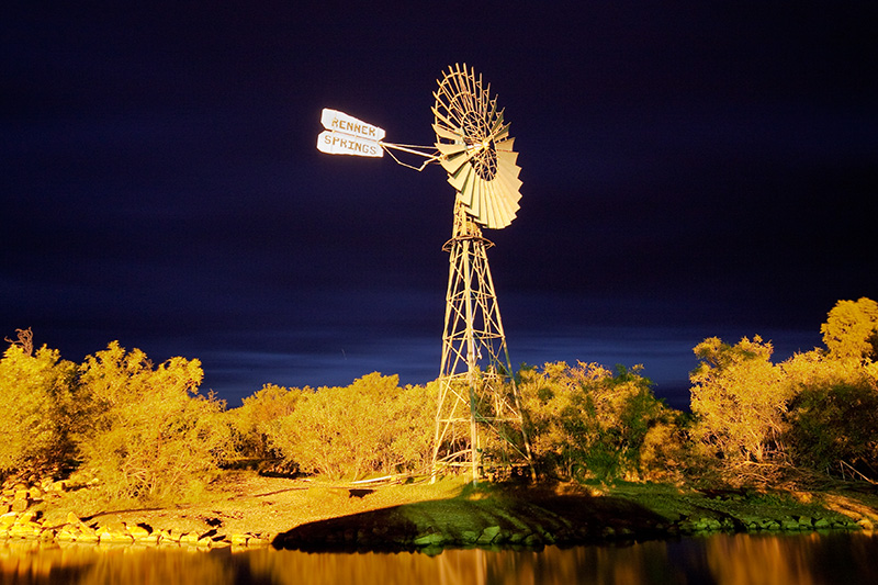 _MG_4048m.jpg - Windmill at Night - Renner Springs